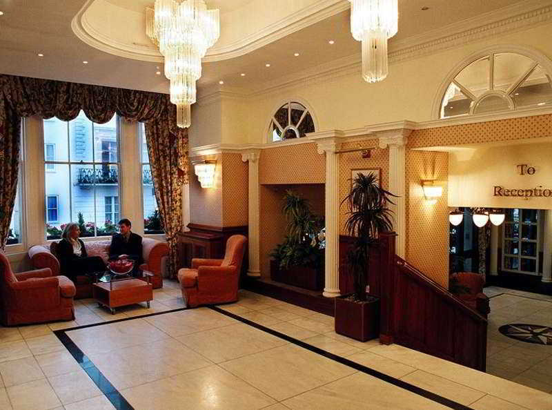 로얄 이글 호텔 런던 내부 사진